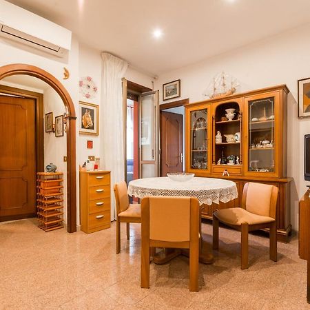 Family Home Roma Ngoại thất bức ảnh