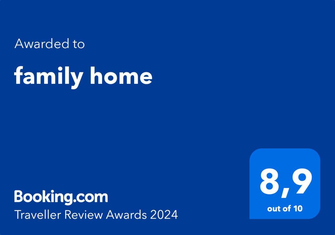Family Home Roma Ngoại thất bức ảnh